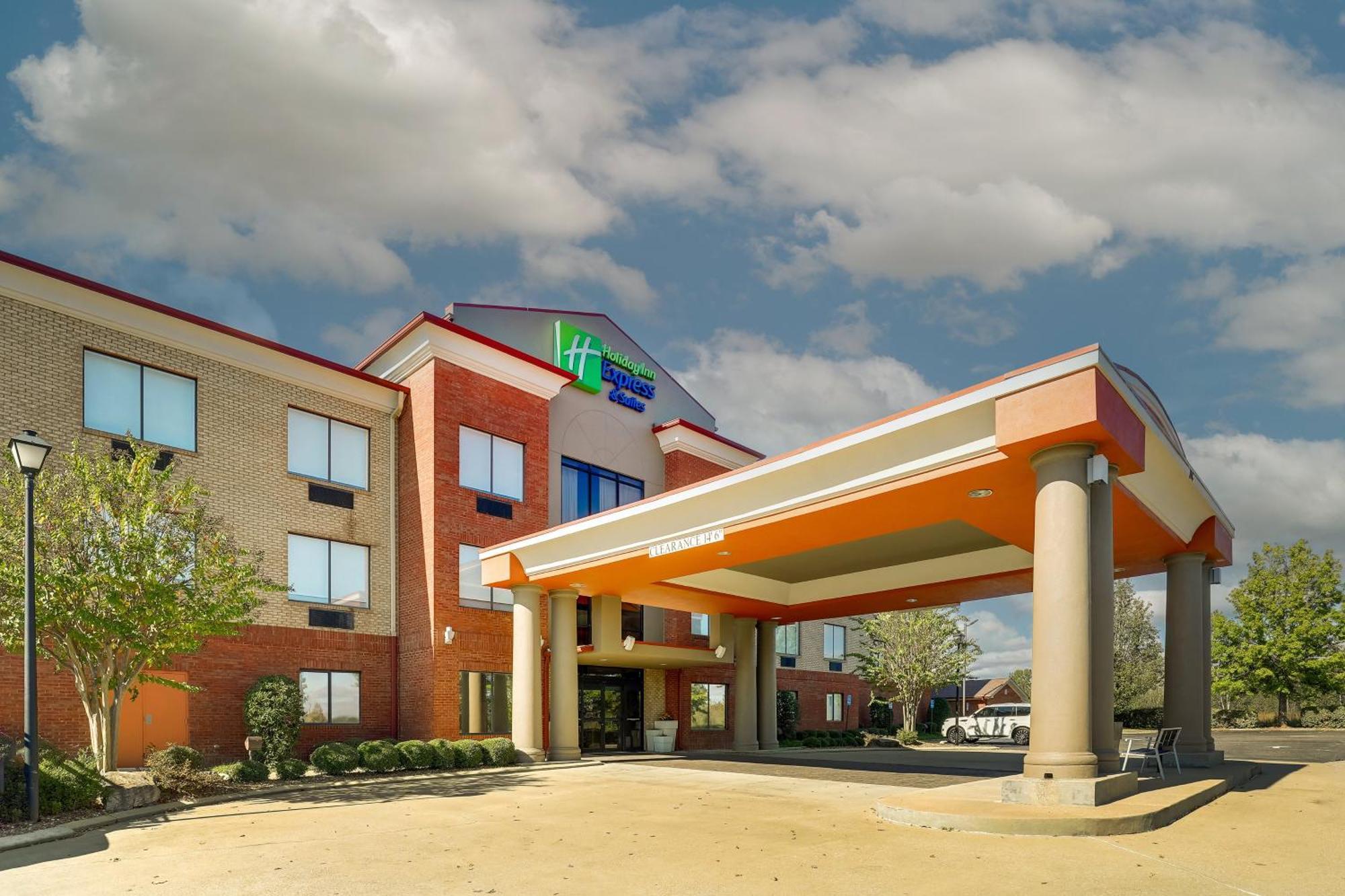 Holiday Inn Express Hotel&Suites- Gadsden, an IHG Hotel Exterior foto