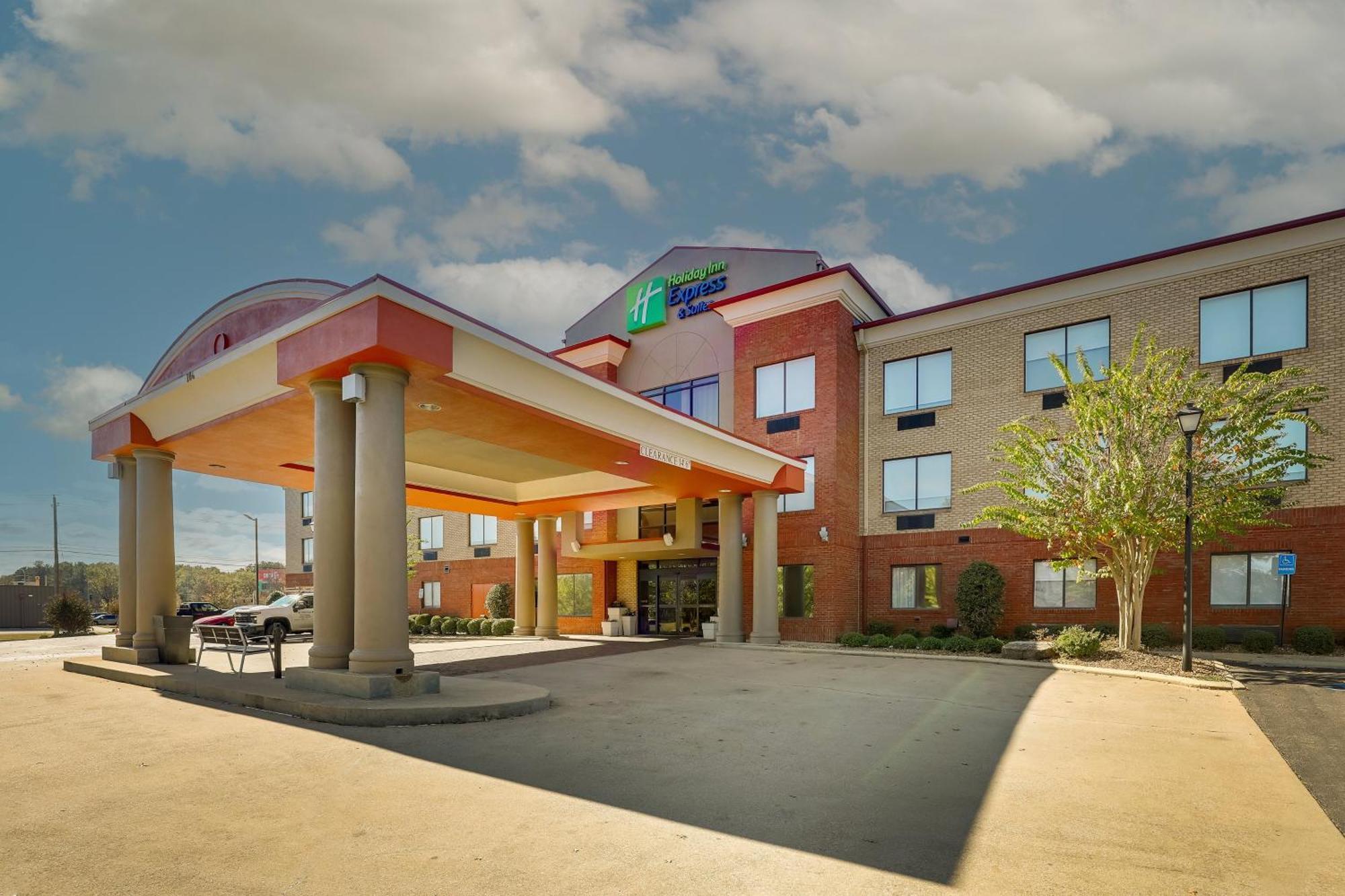 Holiday Inn Express Hotel&Suites- Gadsden, an IHG Hotel Exterior foto